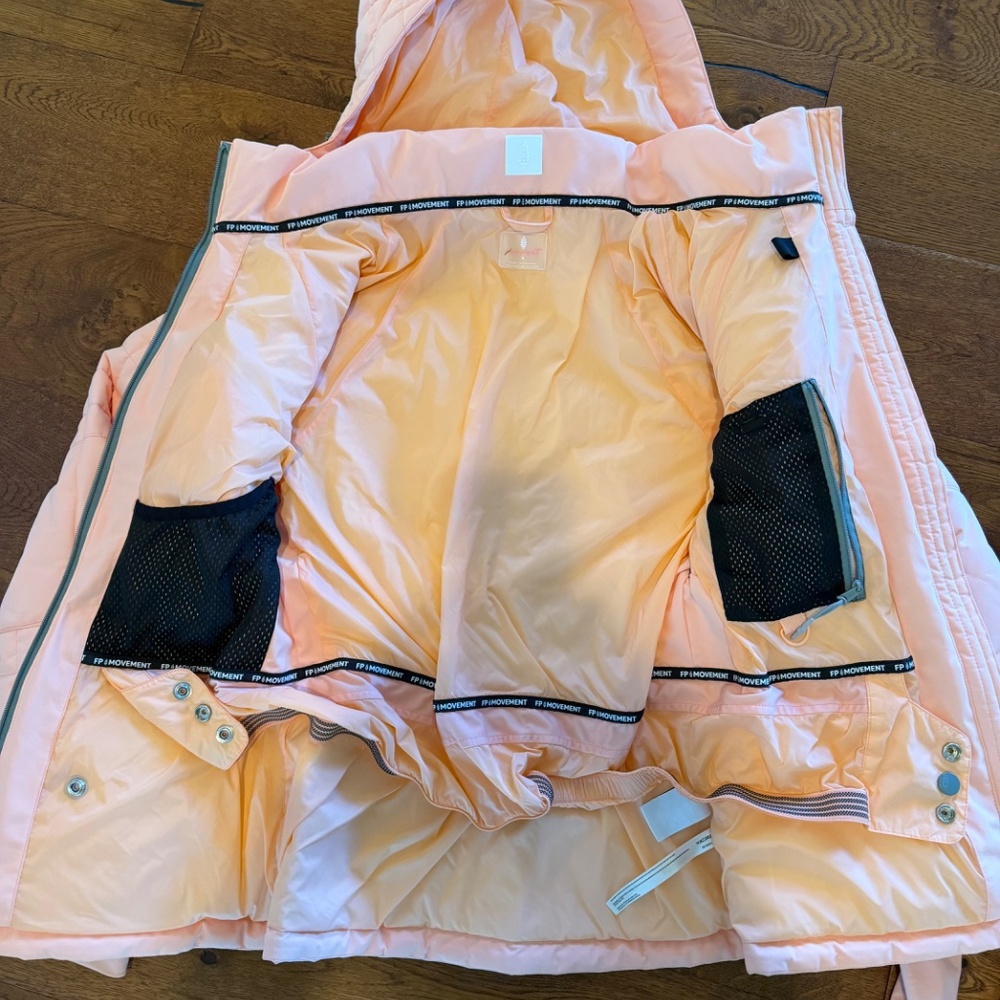 Free People Movement  Small All Prepped Ski Bib & Jacket set Winter melon - Picture 12 of 12